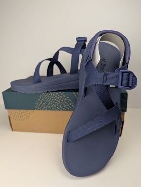 Chaco CushZ Sandal, Extra-Cushioned/Lightweight, Women's Sz 12 Shadow JCH110008Z